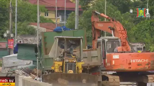 Hà Nội hưởng ứng chiến dịch 'Làm cho thế giới sạch hơn'