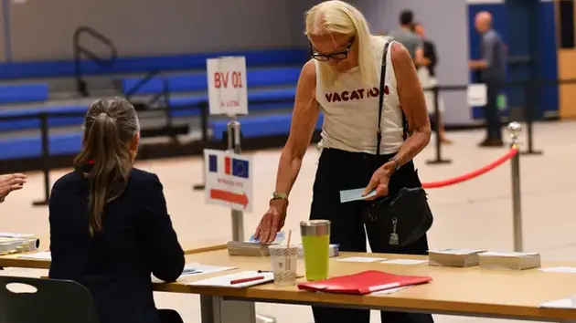 Pháp tổ chức bầu cử Quốc hội vòng 1