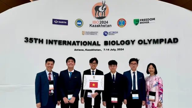 Việt Nam có 3 HCV tại Olympic Sinh học quốc tế 2024