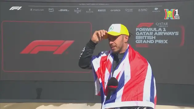 Lewis Hamilton thiết lập kỷ lục mới trên đường đua F1