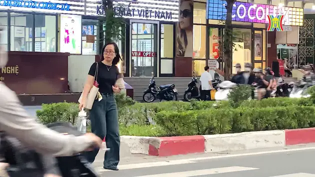 Mùa đông Hà Nội lãng mạn trên sàn diễn quốc tế