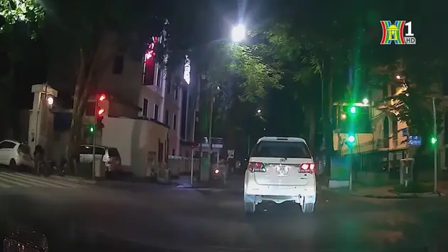 Hệ lụy từ những tuyến đường chậm tiến độ