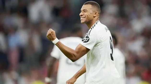 Mbappe lập cú đúp giúp Real Madrid trở lại mạch thắng