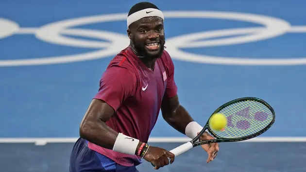 Frances Tiafoe vào bán kết giải quần vợt Mỹ mở rộng