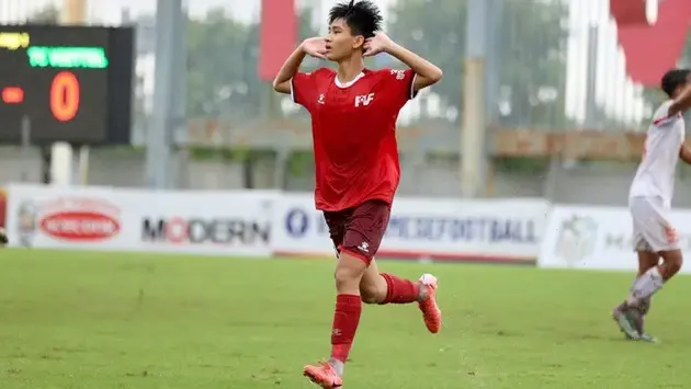 U15 PVF giành vé vào chung kết khi phải chơi thiếu người