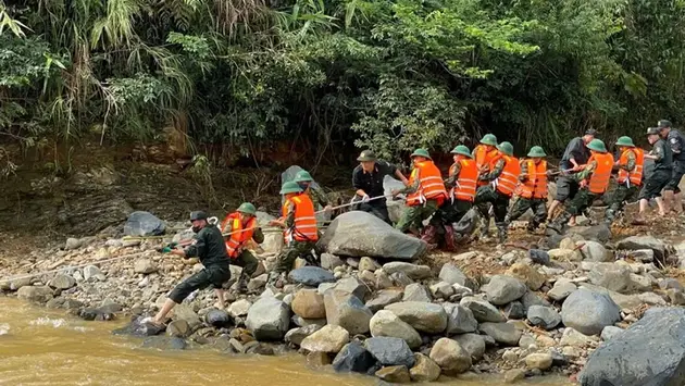 Tìm thấy thêm 2 nạn nhân vụ sạt lở tại Cao Bằng