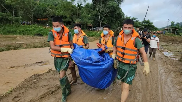 330 người thiệt mạng vì bão số 3