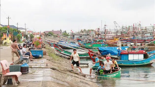 Quảng Trị sẵn sàng sơ tán khẩn cấp hàng nghìn hộ dân