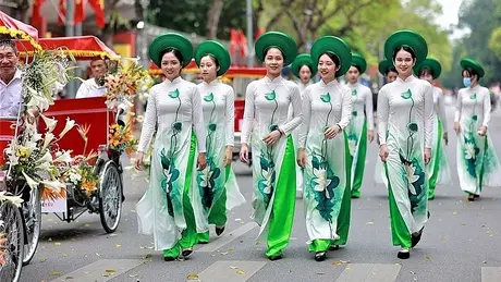 Khai mạc Festival Thu Hà Nội 2024 