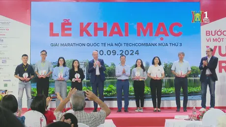 Khai mạc giải Marathon Quốc tế Hà Nội Techcombank mùa 3