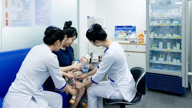 TP. Hồ Chí Minh đẩy mạnh tiêm vaccine phòng chống dịch sởi