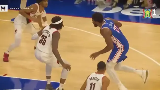 Joel Embiid gia hạn hợp đồng với Philadelphia
