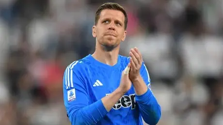 Szczesny sẽ gia nhập Barcelona theo hợp đồng một năm