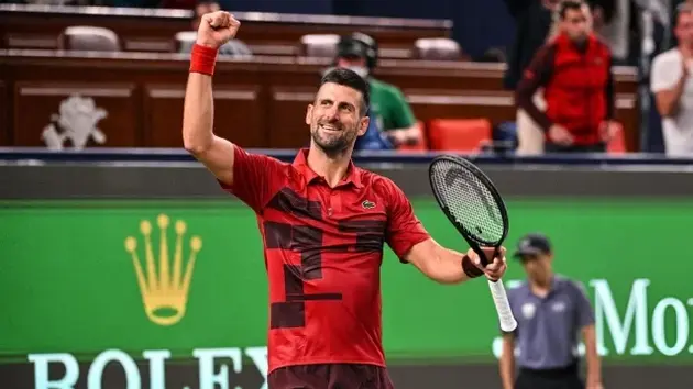 Novak Djokovic vượt qua Flavio Cobolli tại giải Thượng Hải Masters