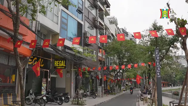 Cấm đường phục vụ phố đi bộ khu vực hồ Ngọc Khánh
