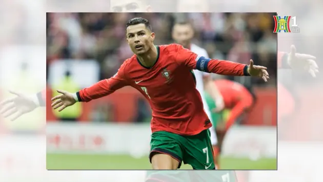 Ronaldo tỏa sáng, Bồ Đào Nha 'hạ đẹp' Ba Lan