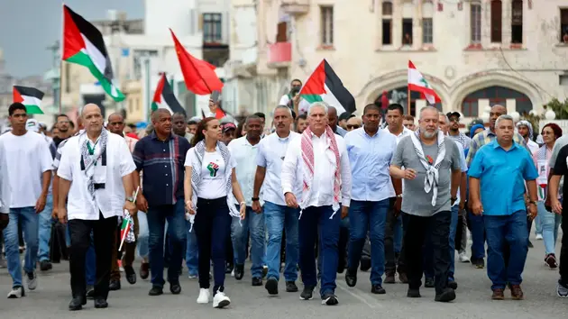 Chủ tịch Cuba dẫn đầu tuần hành ủng hộ Palestine tại Havana