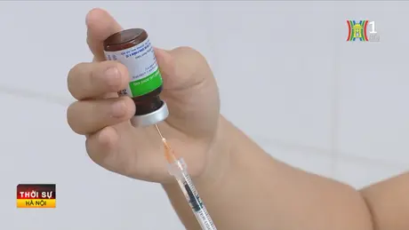 Hà Nội triển khai tiêm vaccine sởi cho trẻ 