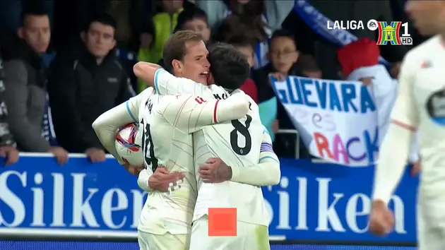 Alaves để thua trên sân nhà trước Real Valladolid