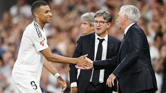 HLV Carlo Ancelotti muốn Mbappe tập trung vào việc ghi bàn