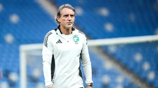 HLV Roberto Mancini bị Ả Rập Xê Út sa thải 