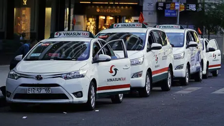 Taxi Vinasun chạm đáy doanh thu hơn 2 năm