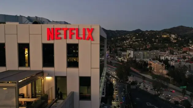 Netflix sắp chia tay giám đốc truyền thông và chính sách công