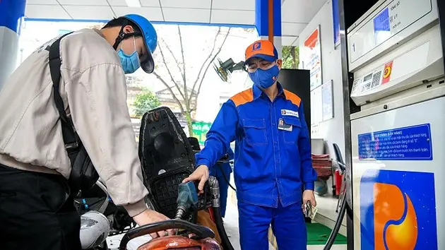 Lợi nhuận Petrolimex giảm hơn 90% trong quý 3