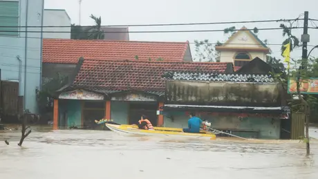 Hà Nội hỗ trợ 7 tỷ đồng cho vùng lũ miền Trung