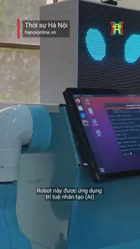 Sinh viên TP.HCM chế tạo robot y tá