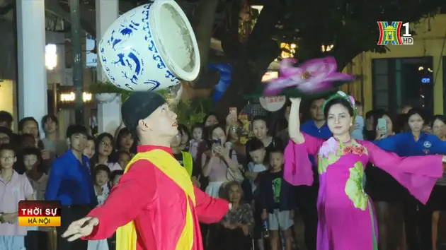 Lễ hội Thiết kế sáng tạo thu hút đông khách tham quan