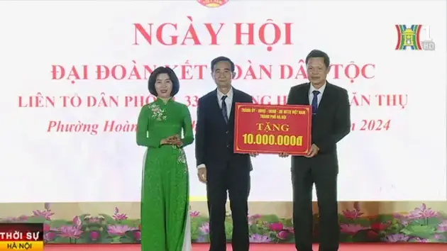 Tưng bừng Ngày hội Đại đoàn kết