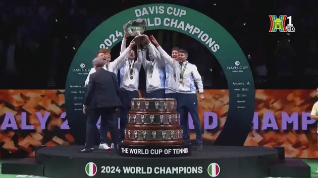 Sinner giúp Italia vô địch Davis Cup 2024