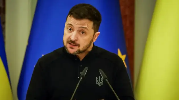 Thừa nhận hiếm hoi của ông Zelensky