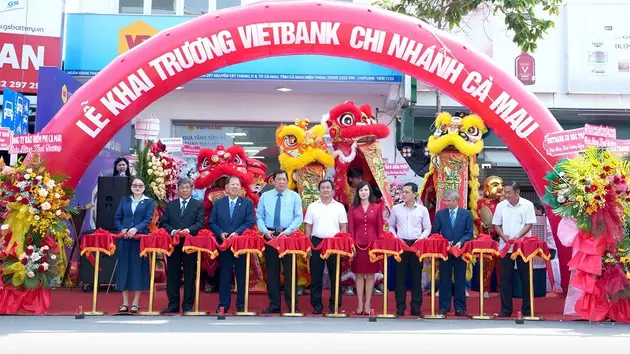 Khai trương Vietbank chi nhánh Cà Mau