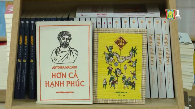 Nghệ thuật bìa sách Việt, câu chuyện sáng tạo | Văn hóa và sự kiện | 07/12/2024