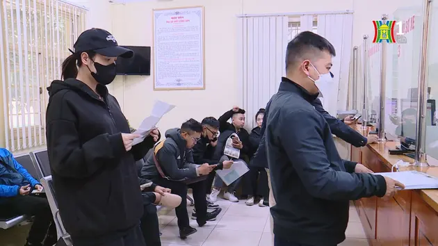 VN-index tăng điểm với áp lực bán gia tăng