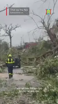 Bão Chido tàn phá quần đảo Mayotte thuộc Pháp