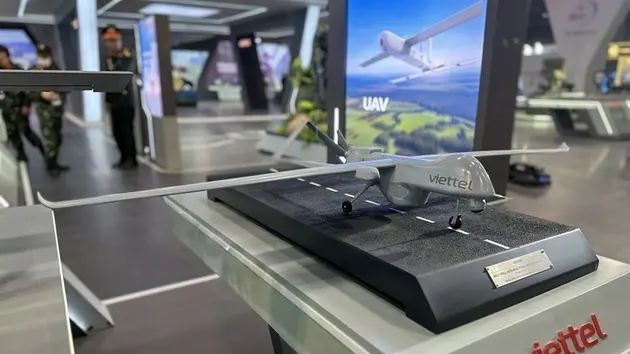 Dàn UAV hiện đại Việt Nam trình làng Triển lãm Quốc phòng