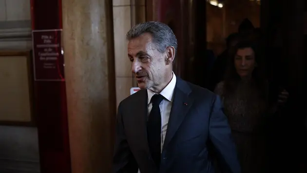 Cựu Tổng thống Pháp Nicolas Sarkozy bị kết án tù