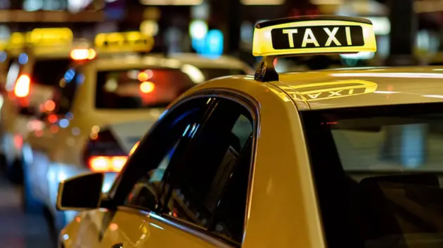 Hành khách được mặc cả giá cước taxi từ 2025