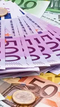 Đồng euro thấp nhất hai năm so với USD