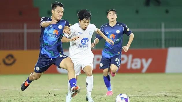 Vòng 11 V.League: Nam Định gây thất vọng, Hà Tĩnh hòa tiếc nuối