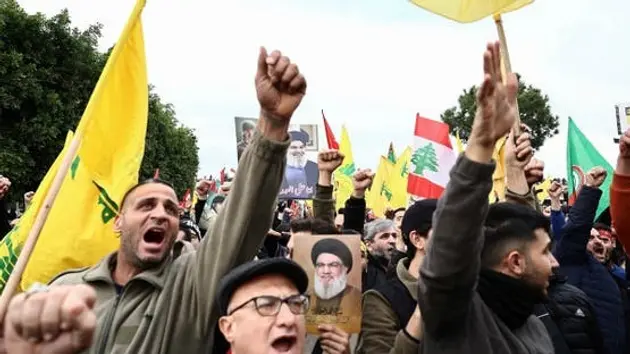 Hezbollah kêu gọi Liban dỡ bỏ lệnh cấm máy bay Iran