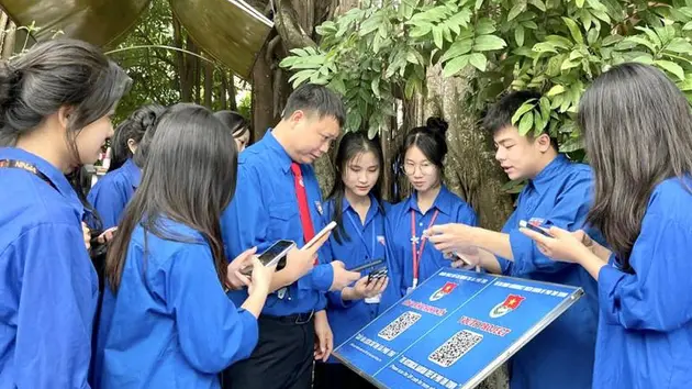 Số hóa dữ liệu di tích, lễ hội góp phần cải cách hành chính | Cải cách hành chính | 19/02/2025