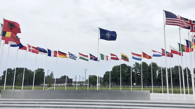 NATO có thể tồn tại nếu thiếu Mỹ?