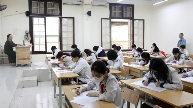 Hà Nội sẽ khảo sát chất lượng học sinh lớp 11 và 12 | Giáo dục và Đào tạo | 09/03/2025