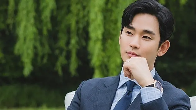 Kim Soo Hyun bị tẩy chay