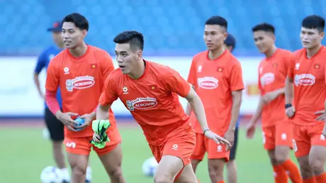 Tiến Linh trở lại, cứu nguy tuyển Việt Nam