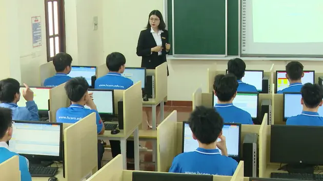 Hết lòng vì sự nghiệp đào tạo nhân lực chất lượng cao | Người tốt quanh ta | 22/03/2025